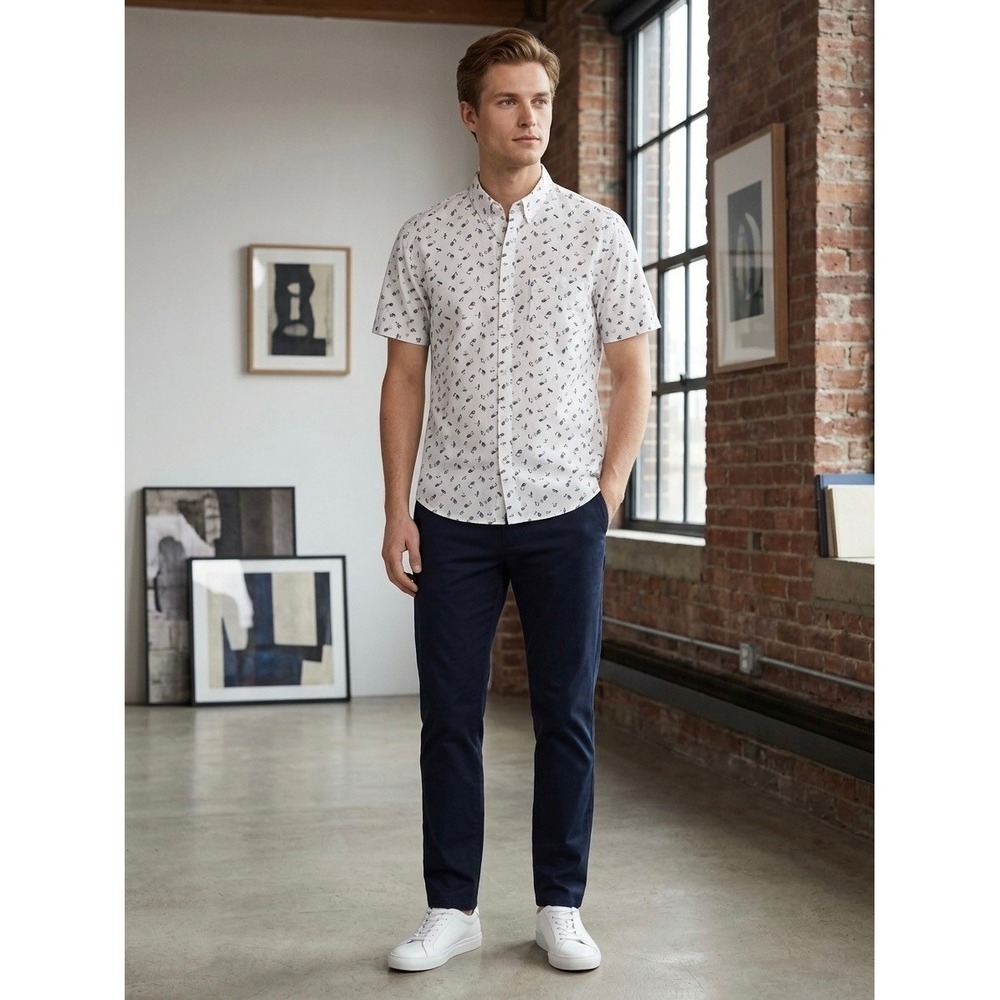 Club Monaco Mens Slim Fit Short Sleeve Button Down Shirt White Novelty Print L